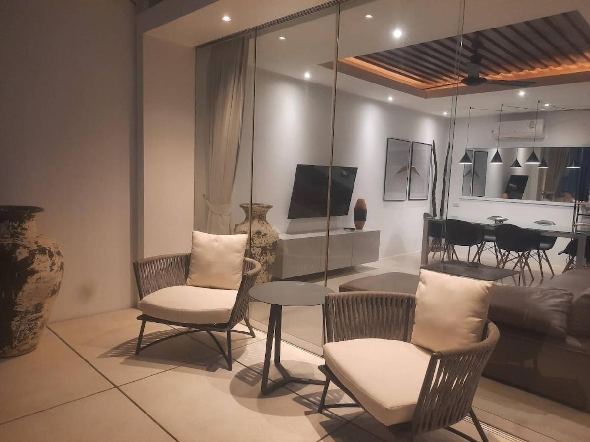 Aqua 203 Apartment *